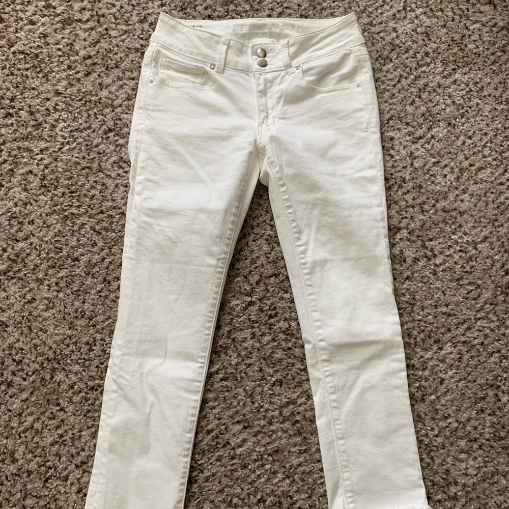 American Eagle Artist Crop
